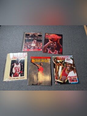 A Michael Jordan Lover’s Collection- 5 Collector Magazines
